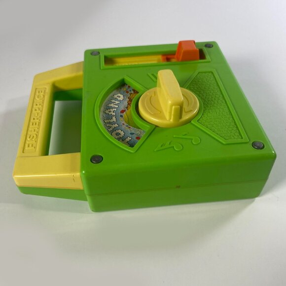 Vtg 1983 Fisher Price Toyland Musical Wind Up Radio Toy 795 Green 80s - Picture 8 of 10